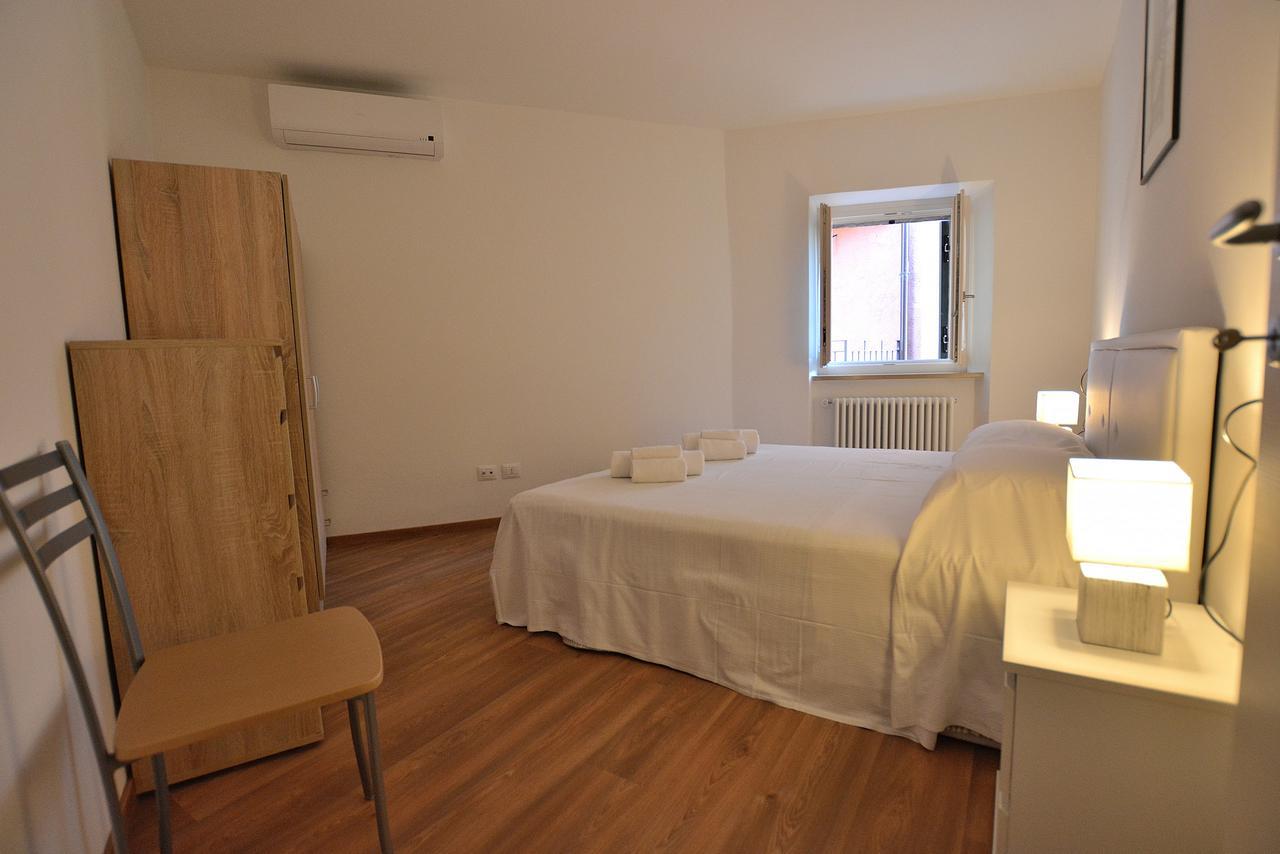 Apartment Del Pescatore Torri del Benaco Kültér fotó